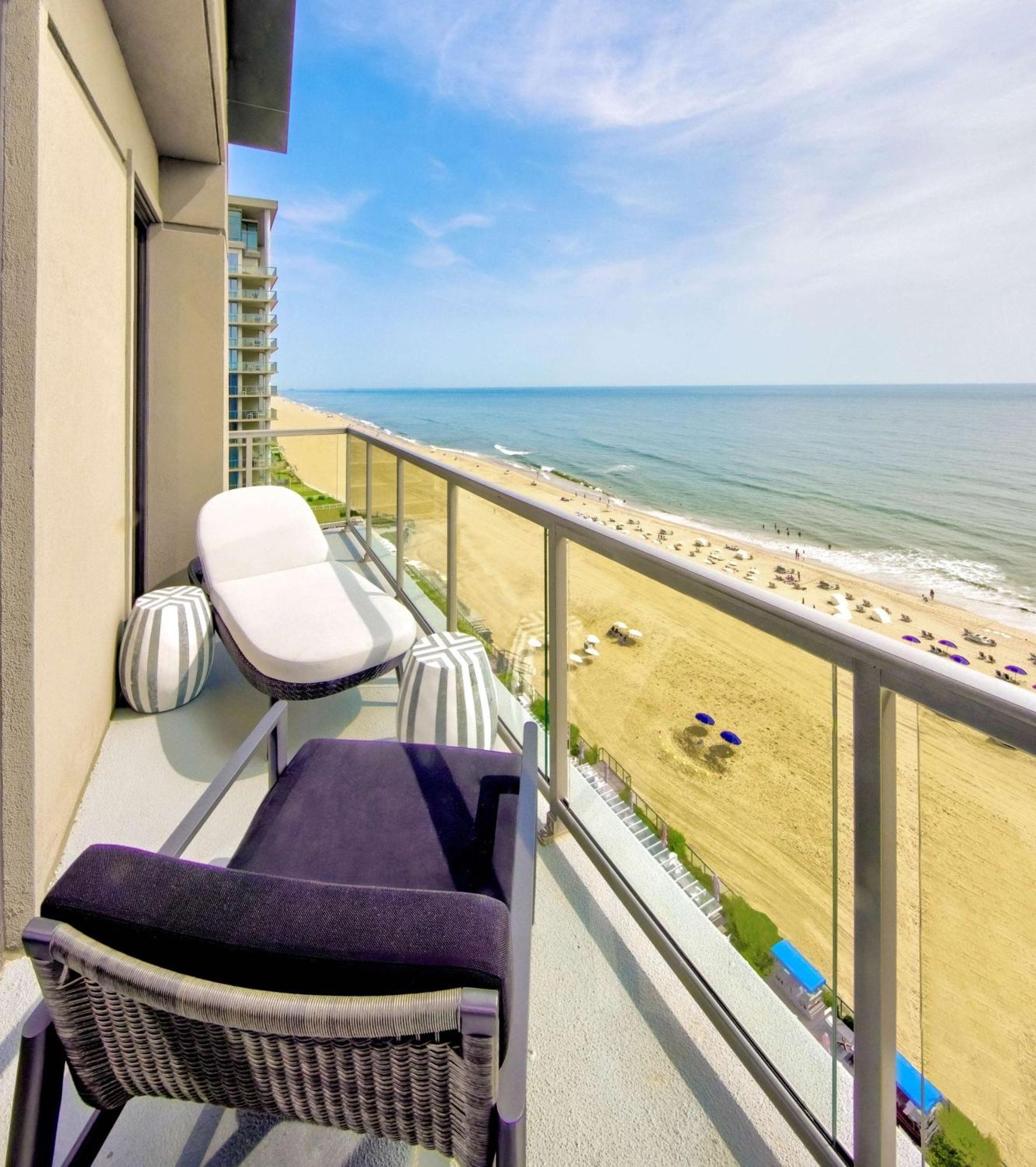 Embassy Suites By Hilton Virginia Beach Oceanfront Resort Exterior photo