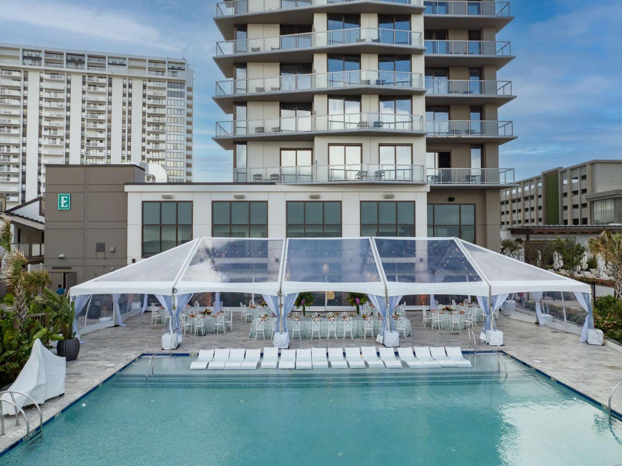Embassy Suites By Hilton Virginia Beach Oceanfront Resort Exterior photo